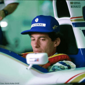 Boné Nacional Original Assinatura Ayrton Senna